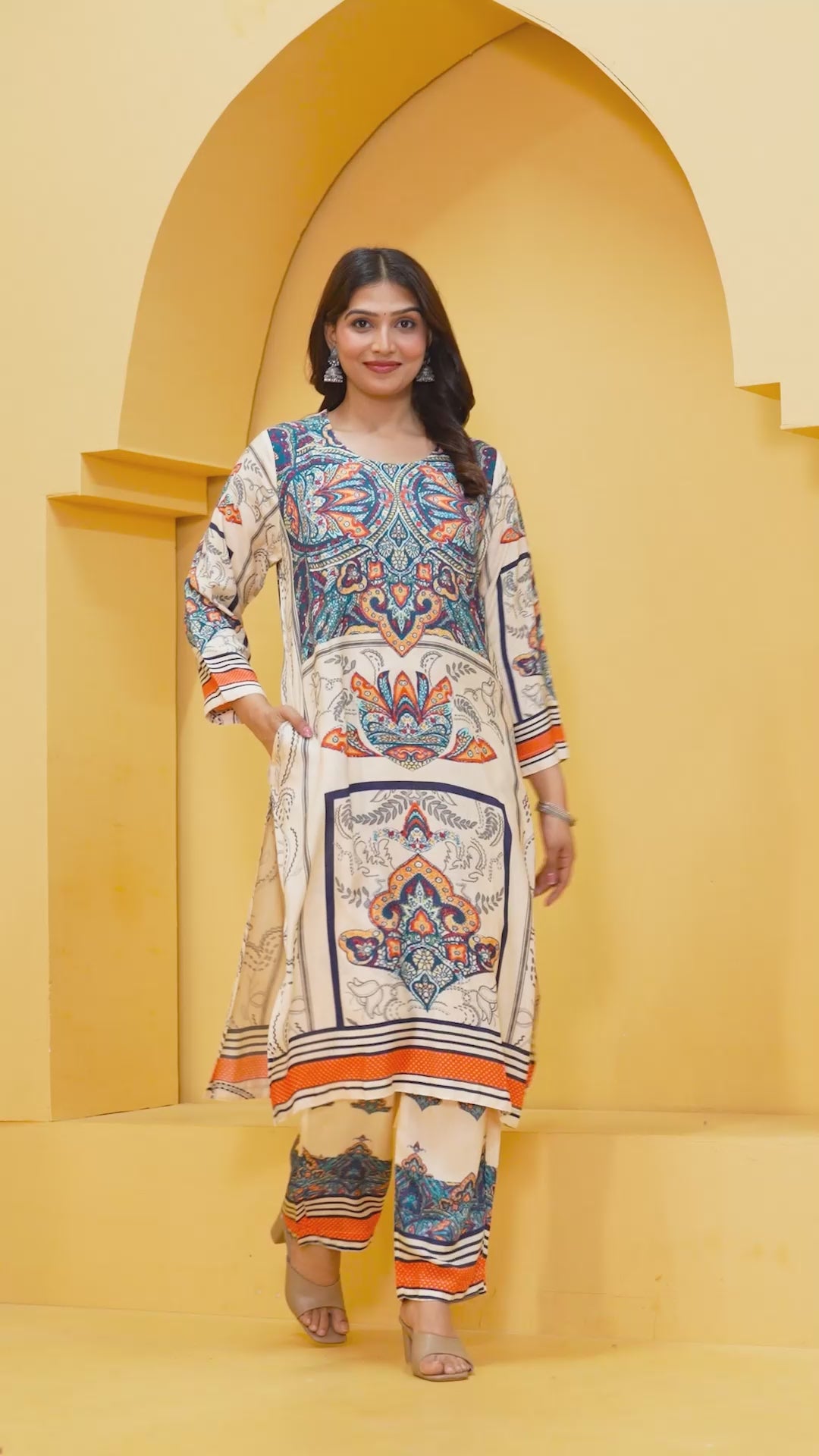 Sanjh Collection Pure Muslin Printed Kurta Set – Timeless Evening Elegance
